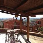 ファームステイ Tenuta San Savino Delle Rocchette Poggiolo