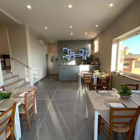 Tenuta San Savino Delle Rocchette Agroturismo