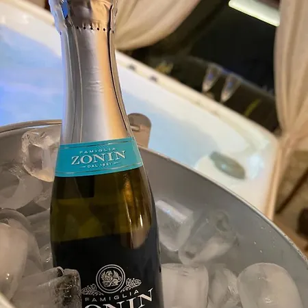 Gospodarstwo agroturystyczne Tenuta San Savino Delle Rocchette