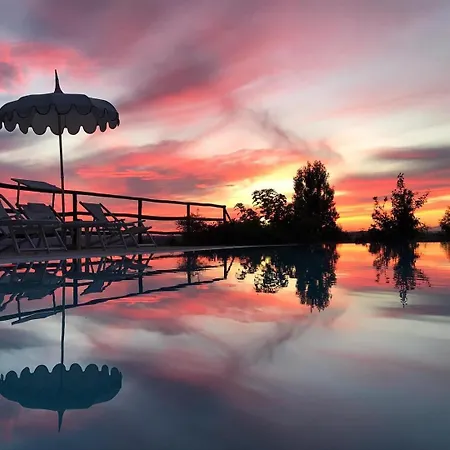 Tenuta San Savino Delle Rocchette * Poggiolo