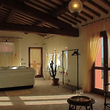 Agroturismo Tenuta San Savino Delle Rocchette Poggiolo