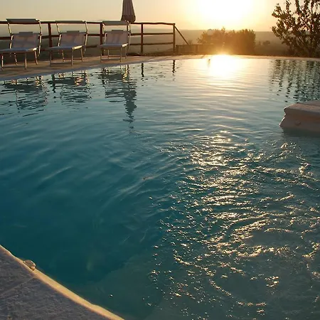 Alloggio per agriturismo Tenuta San Savino Delle Rocchette Poggiolo (Terni)