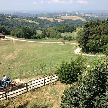 Gospodarstwo agroturystyczne Tenuta San Savino Delle Rocchette