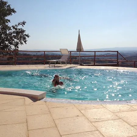 Alloggio per agriturismo Tenuta San Savino Delle Rocchette