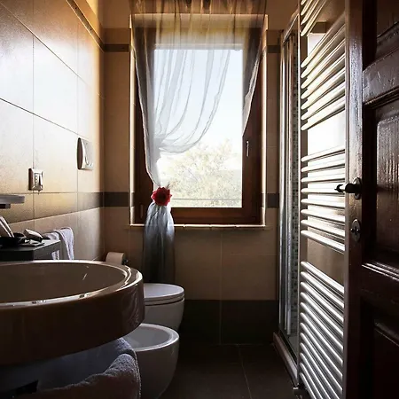 Tenuta San Savino Delle Rocchette Farm stay *