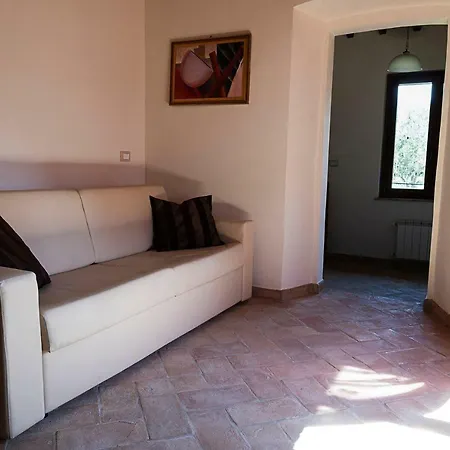 Tenuta San Savino Delle Rocchette * Poggiolo (Terni)