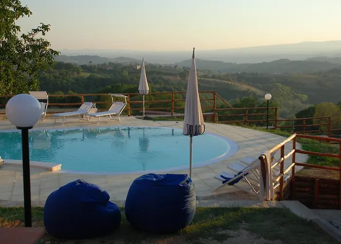 Tenuta San Savino Delle Rocchette Poggiolo